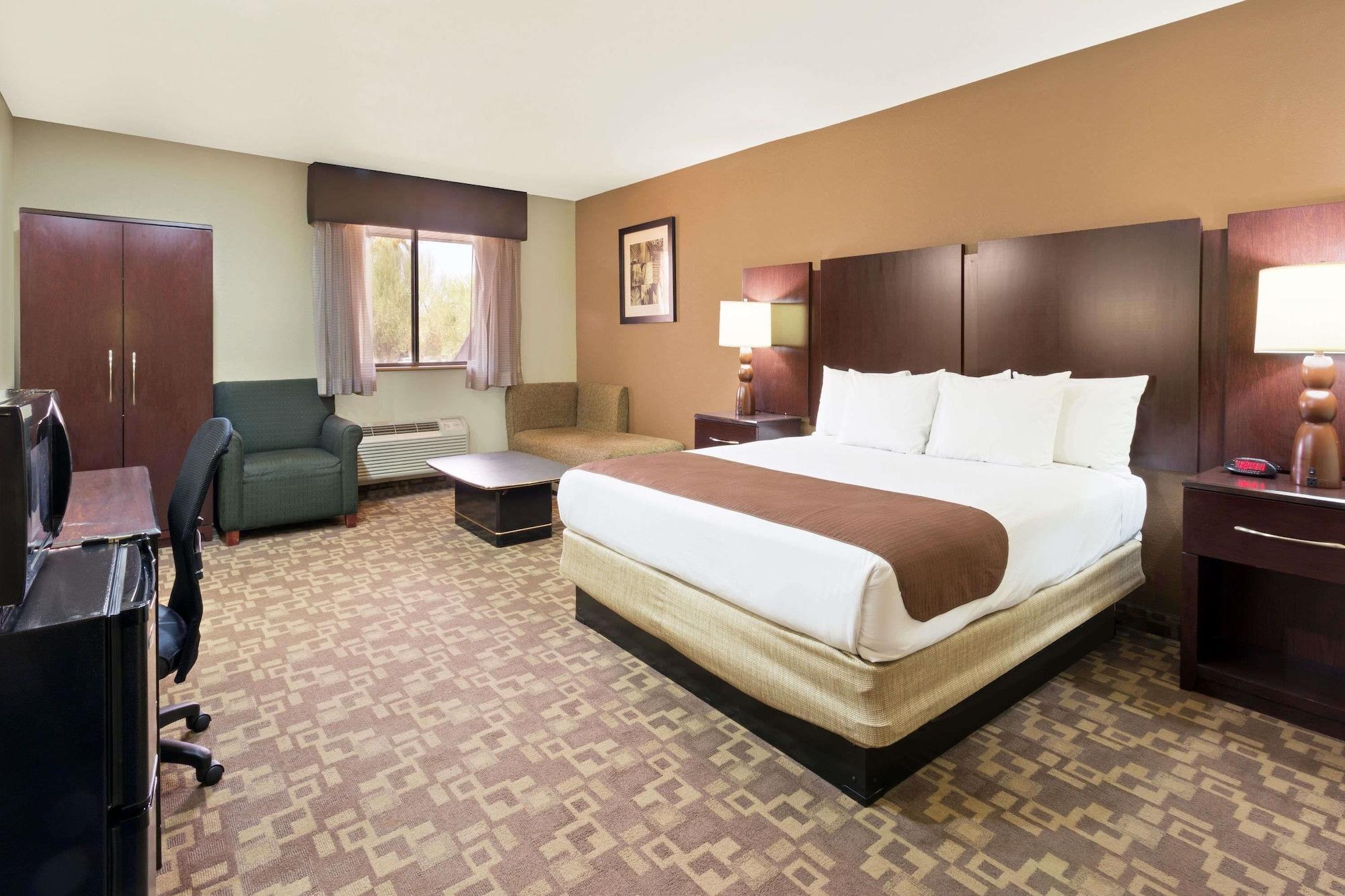 Super 8 By Wyndham Chandler Phoenix Ngoại thất bức ảnh